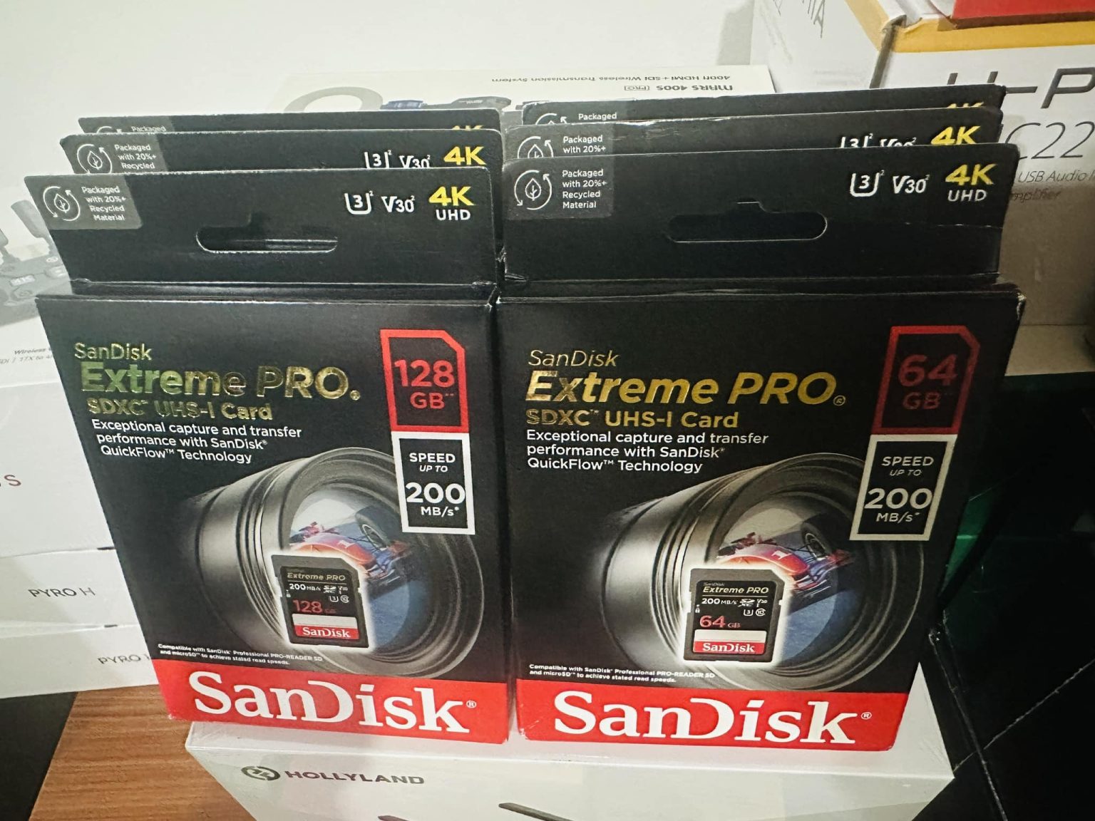 SanDisk 64GB Extreme PRO UHSI SDXC 200 MB/s Memory Card Cine Media